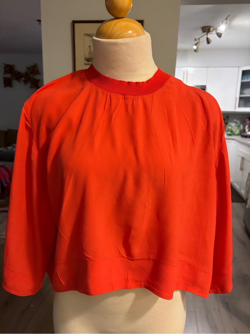 Women's Farm Rio Orange Crewneck Crop top